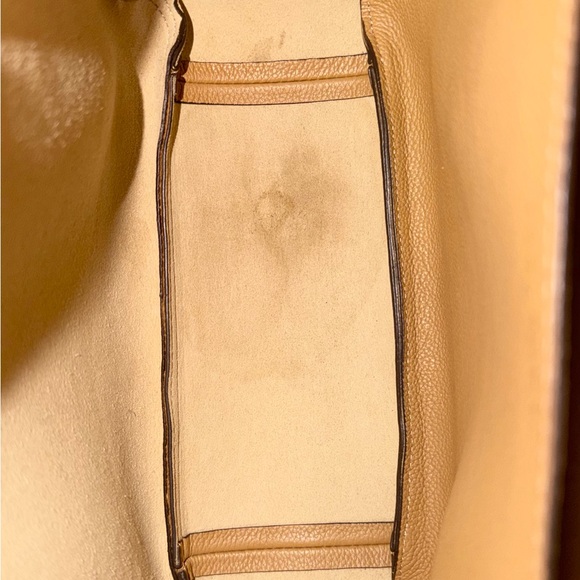 Tory Burch Romy Bucket Bag - Picture 5 of 5